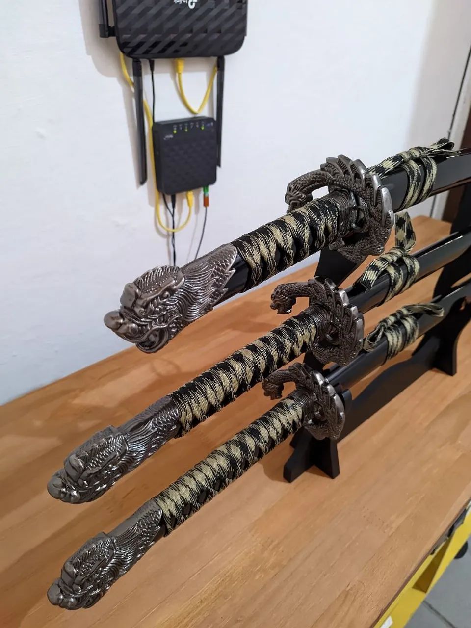 Conjunto de Katanas Decorativas (em aço) | VENDO E TROCO - Foto 3