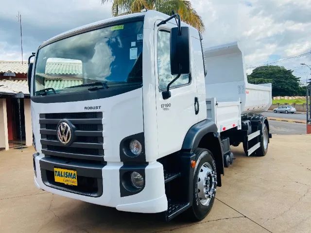 VOLKSWAGEN 17190 44.000KM ANO 2022 CARROCERIA 