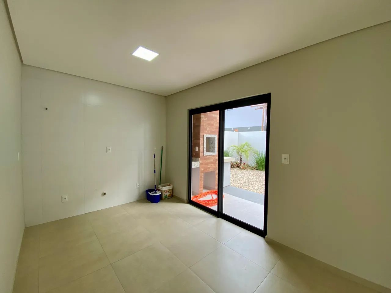 Sobrado com 2 suítes 97m² - Loteamento Bosque São José - Foto 3