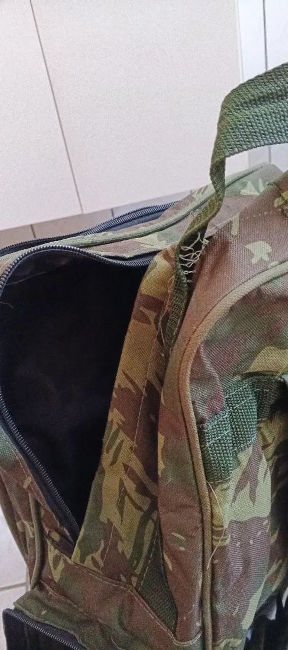 Bolsa estilo militar para camping grande - Foto 3