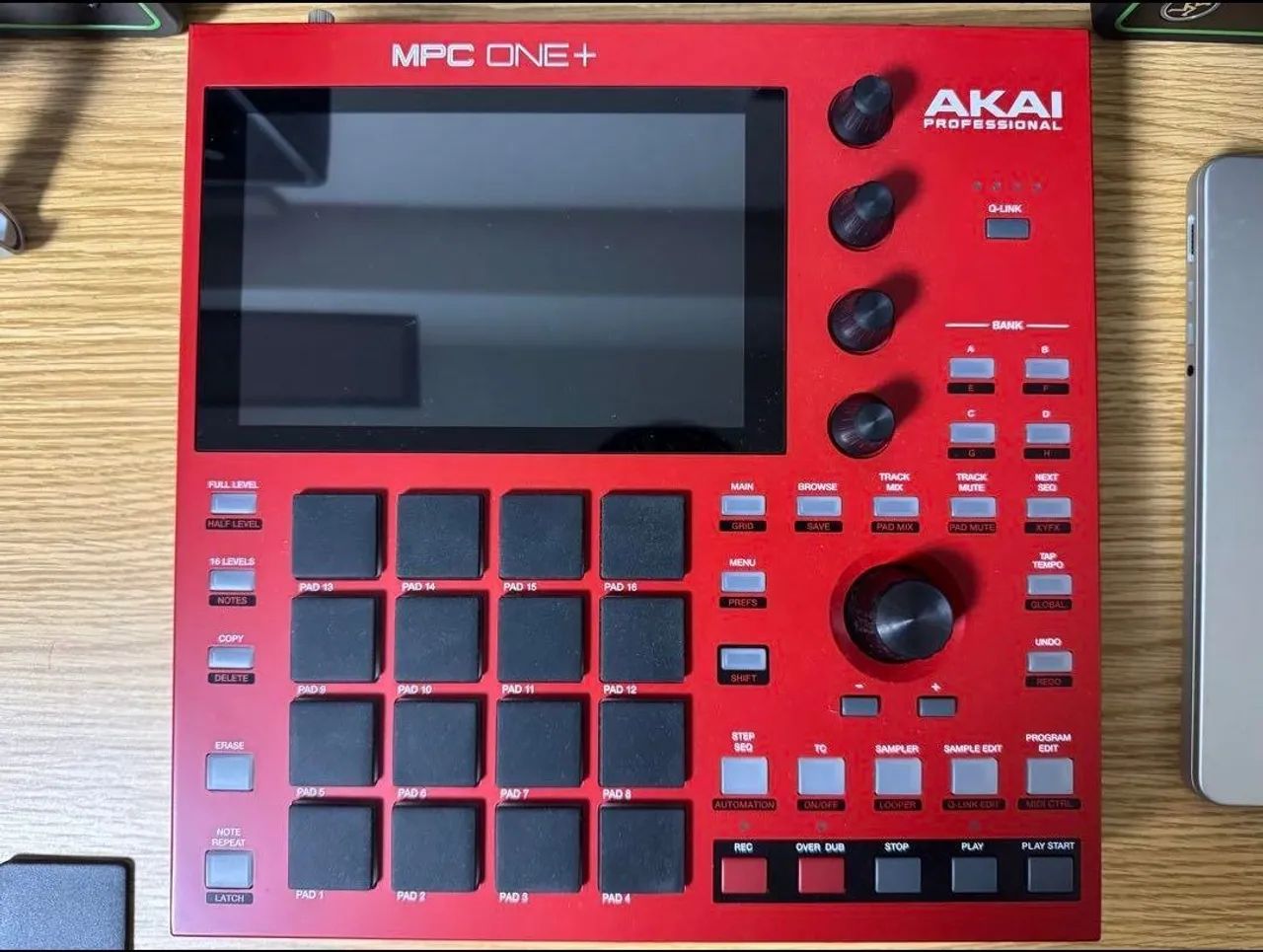Akai Mpc One+ como novo  !