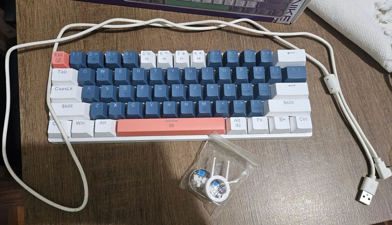 Teclado mecânico Machenike K500 B61 - Foto 2