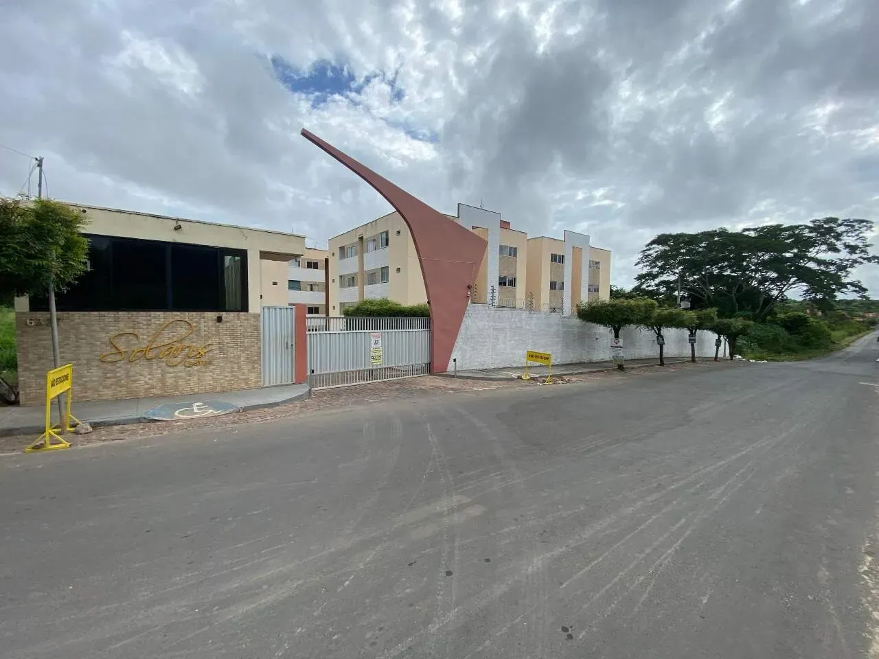 Condomínio Solaris Leste 2