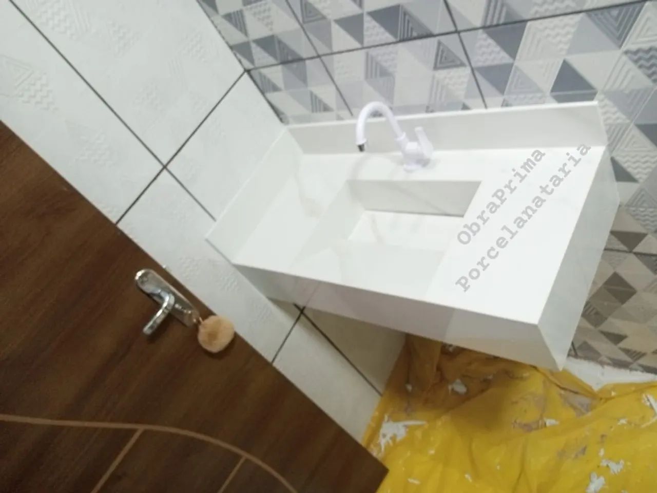 Pias a pronta entrega e sob medida veja as fotos