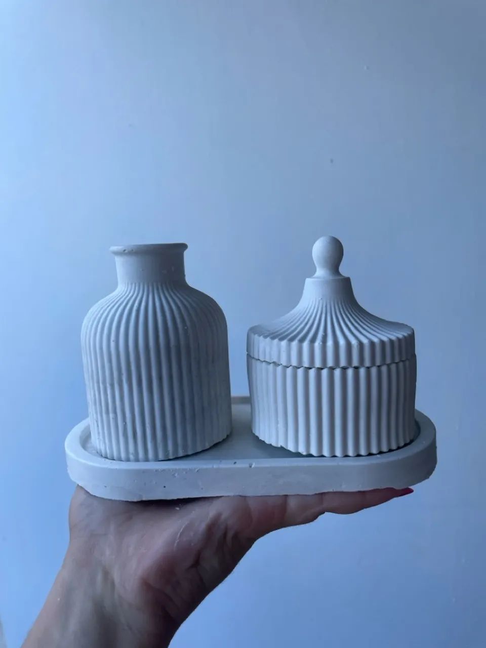Conjunto de Vasos Decorativos em Cimento - Foto 2