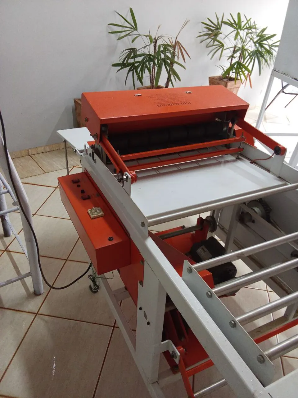 Máquina para fazer sacola