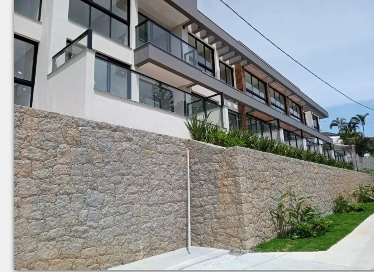 Studio para locação no Cacupé