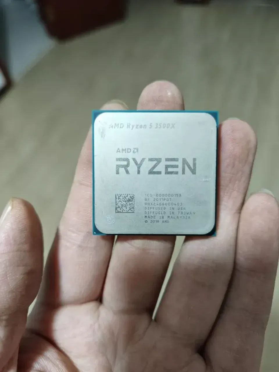 Processador AMD Ryzen 5 3500X - 6 Núcleos
