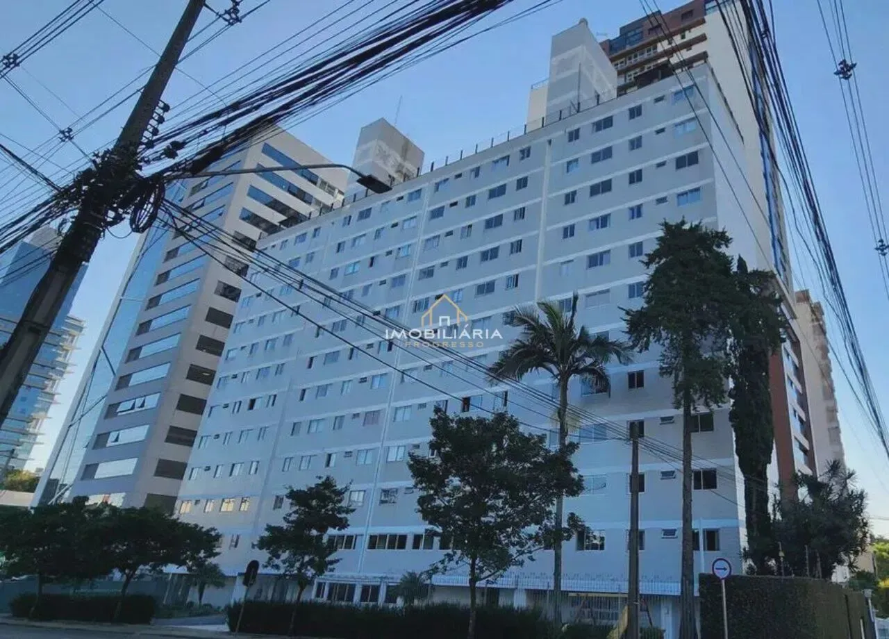 Imóvel para aluguel possui 32 metros quadrados com 2 quartos em Bigorrilho - Curitiba - PR
