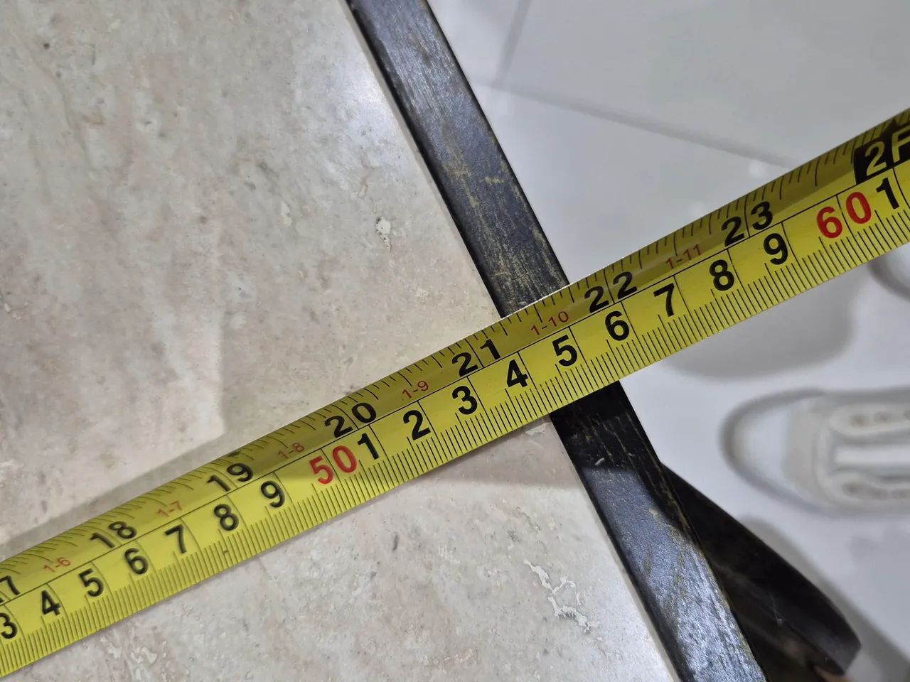 Mesa de centro em ferro e mármore traventino  - Foto 3
