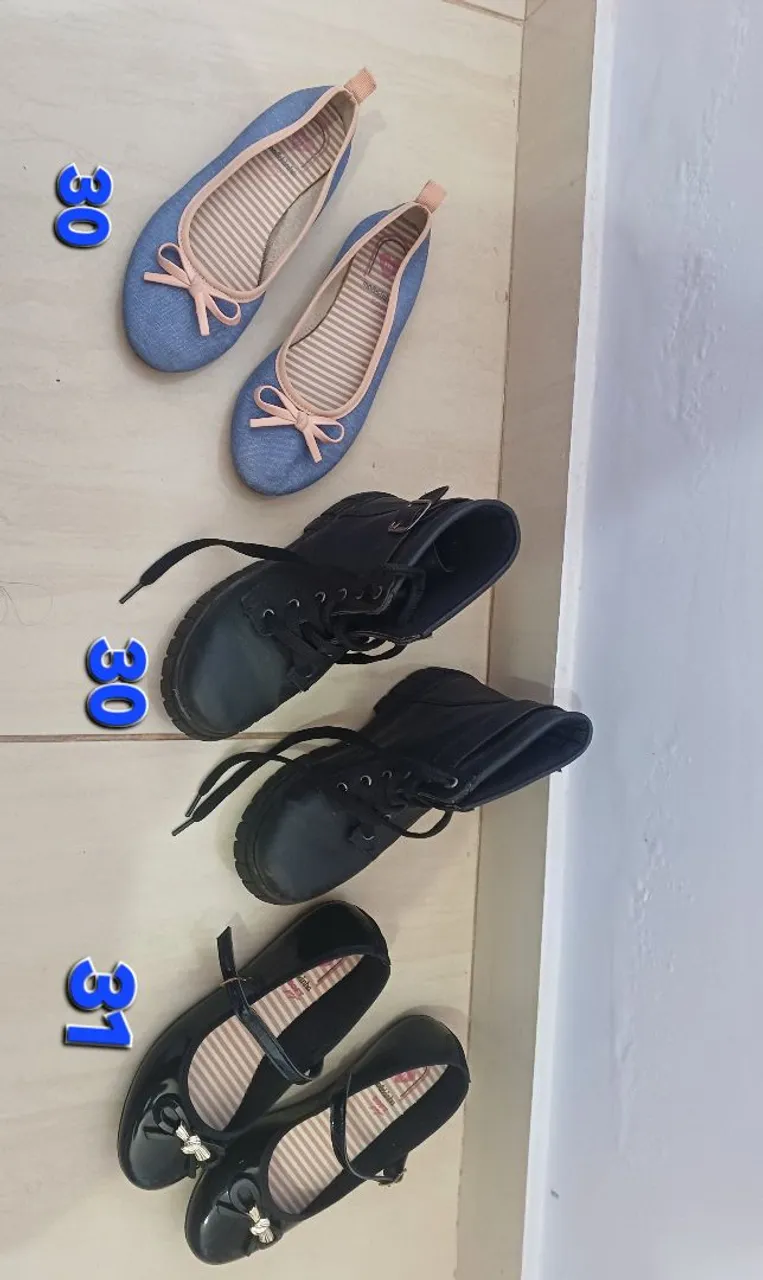 Sapatos infantis - diversos modelos e numerações