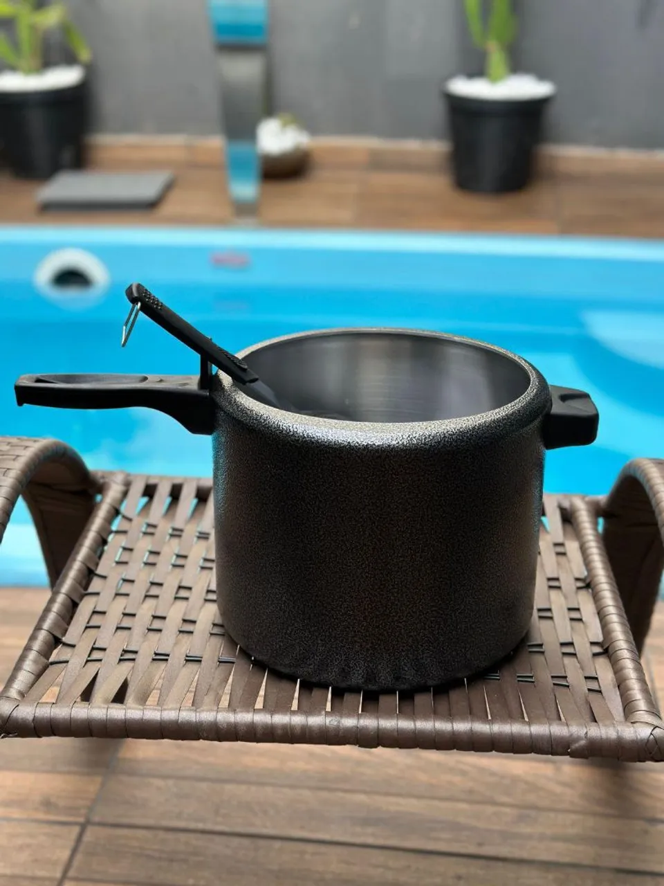 Panela de 10 litros panela de 10 litros na promoção