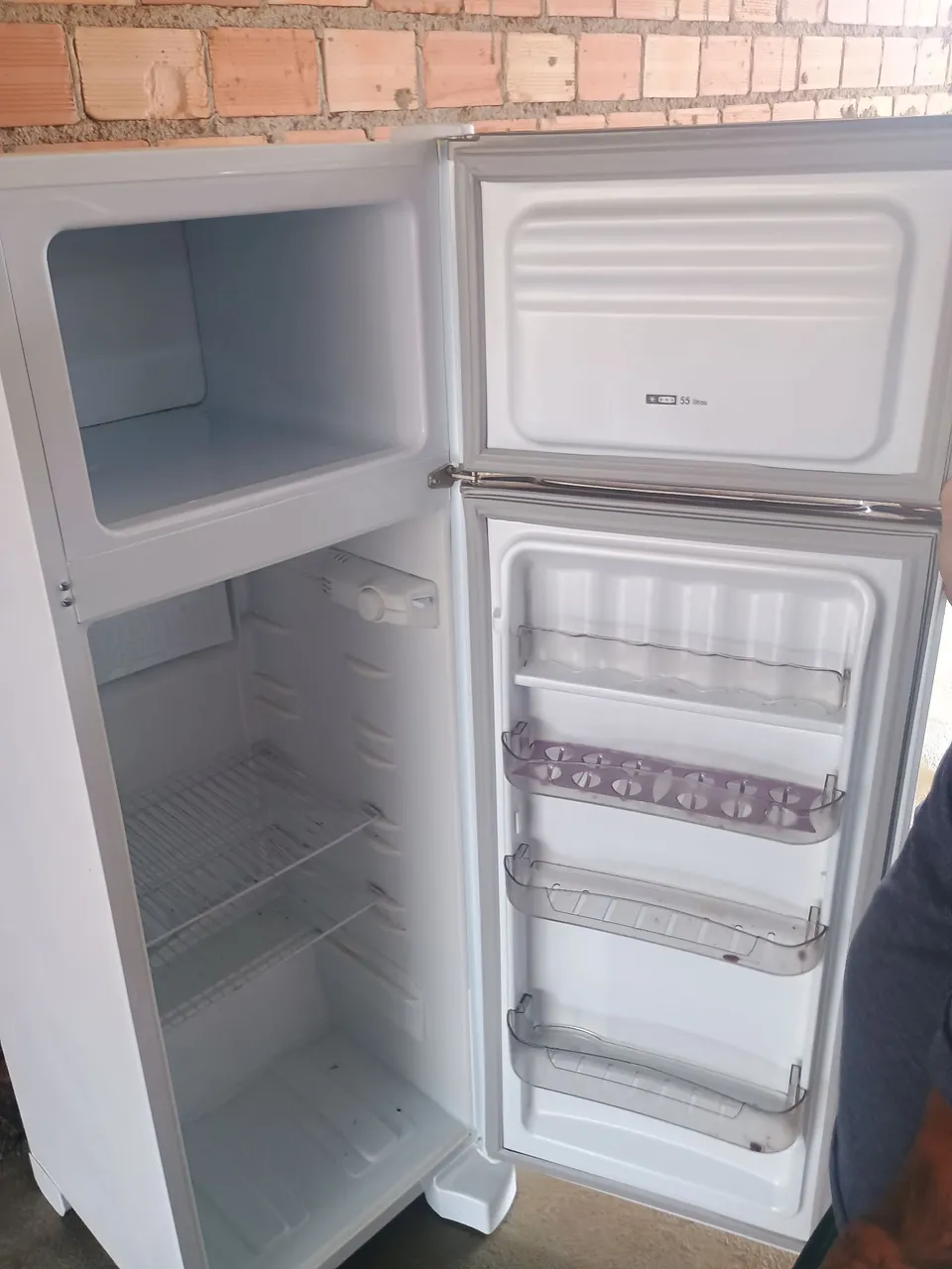 Geladeira com Freezer - Ótimo estado!