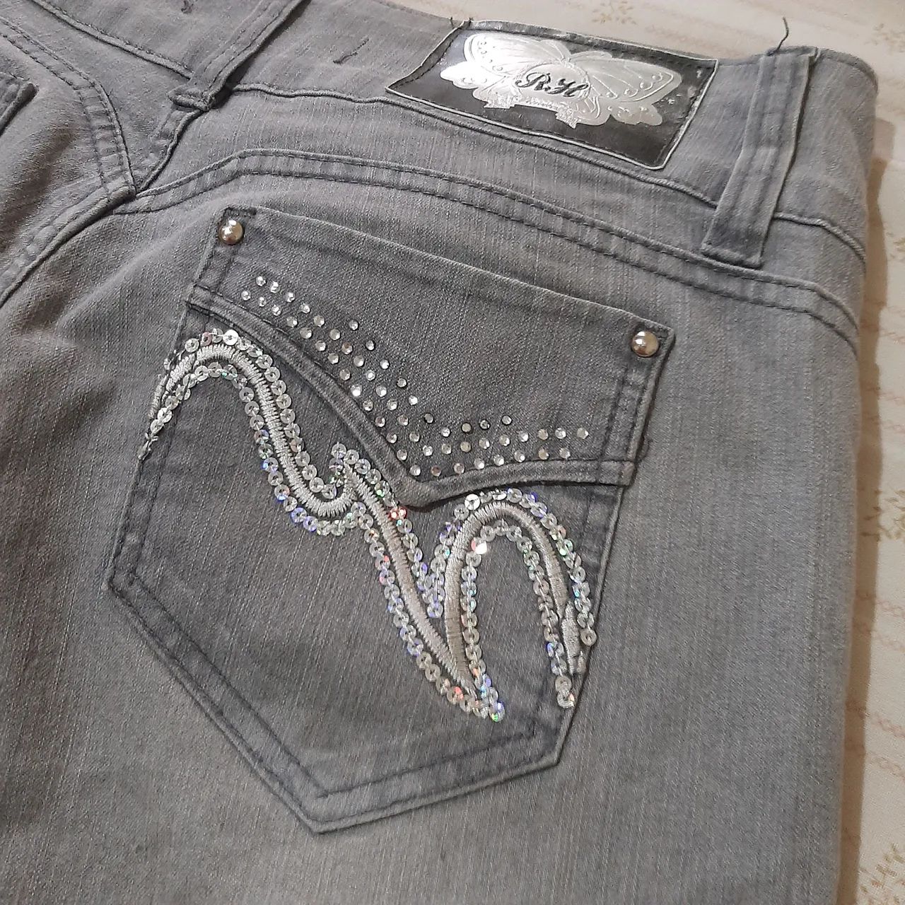 BERMUDA JEANS COR CINZA  - Foto 3