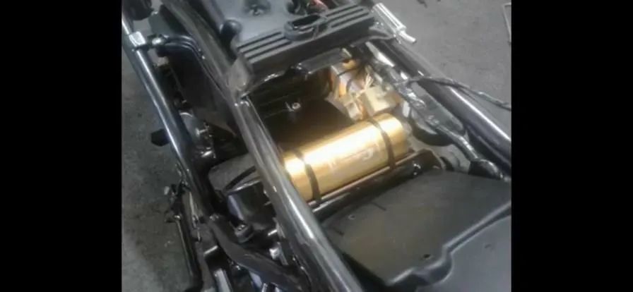 YAMAHA RD 350LC NAKED ESTILIZADA N2  - Foto 13