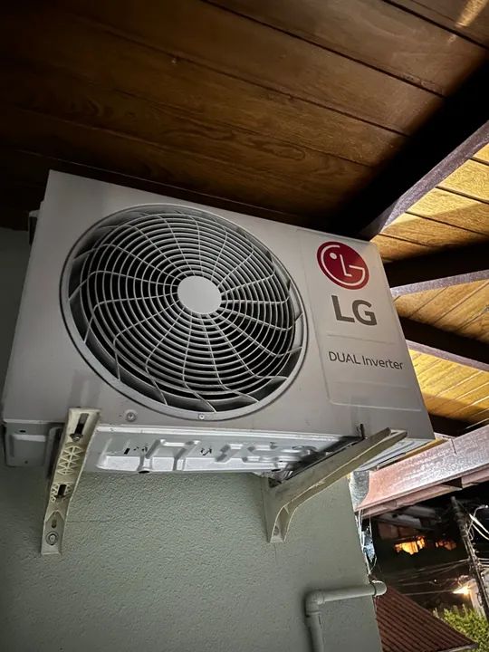 Ar Condicionado LG Split Inverter 9000 BTUs - Foto 2
