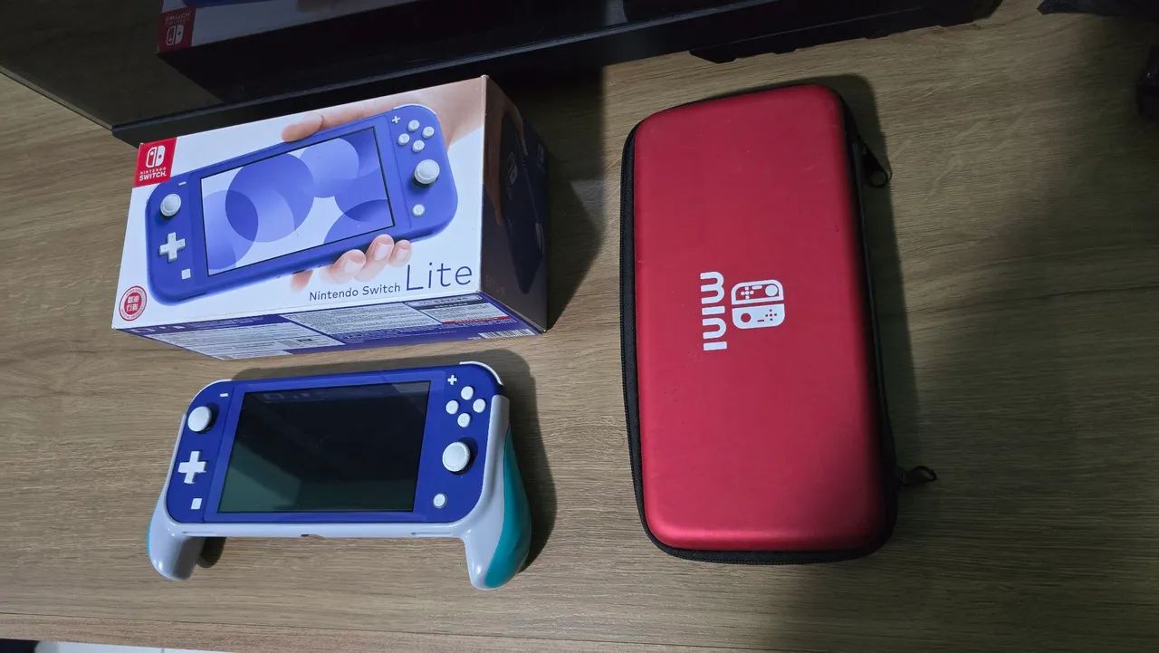 Nintendo Switch Lite Desbloqueado cartão SD 512GB - Consoles de