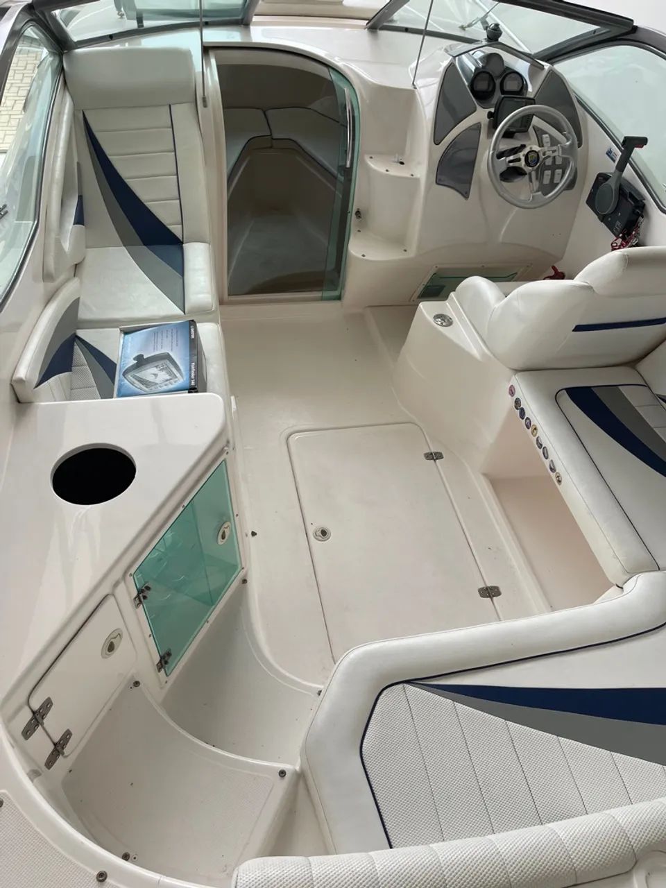 Lancha Millenium 240 - motor Yamaha 150 4T - Foto 9