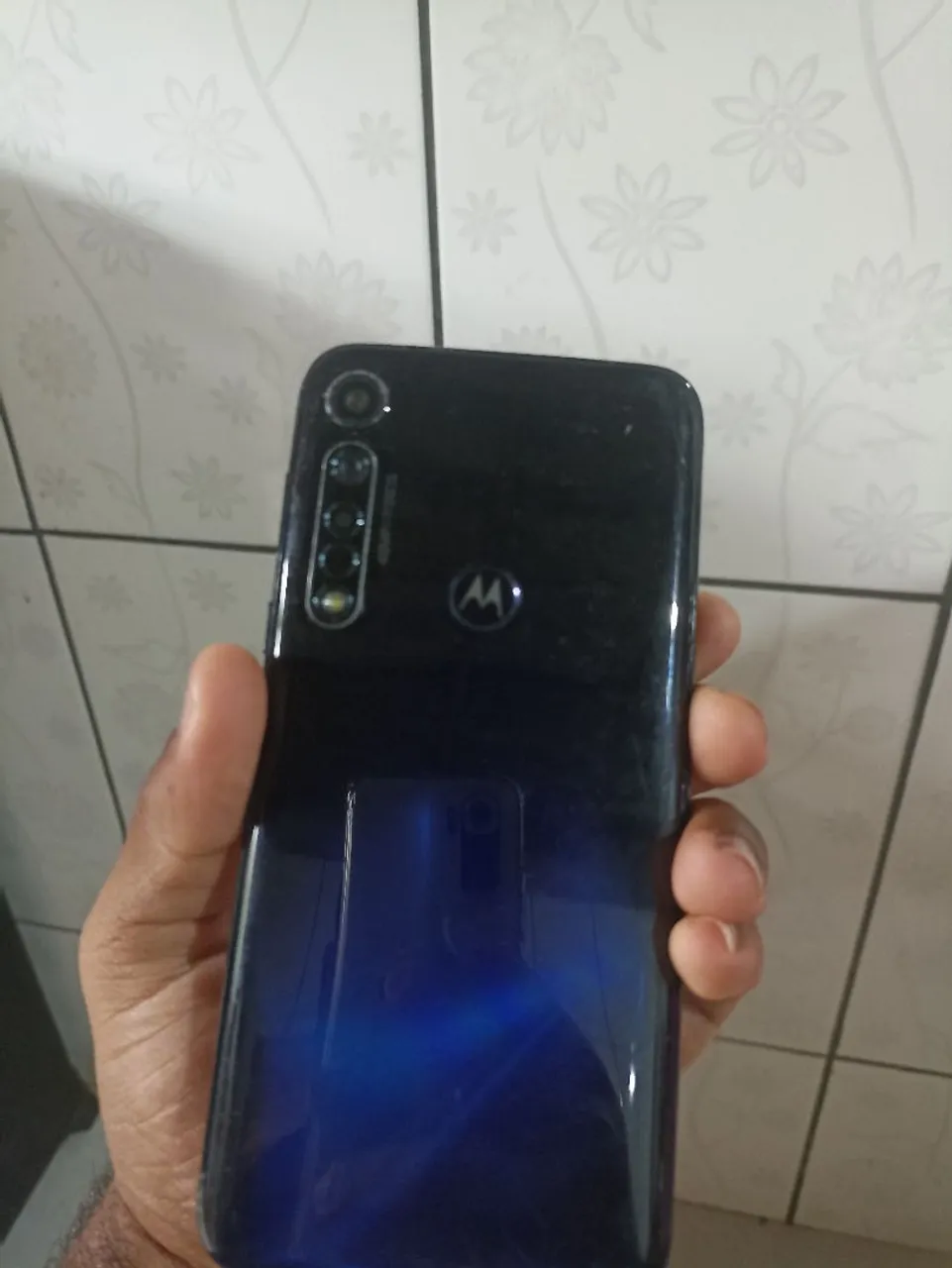 Motorola G8 plus