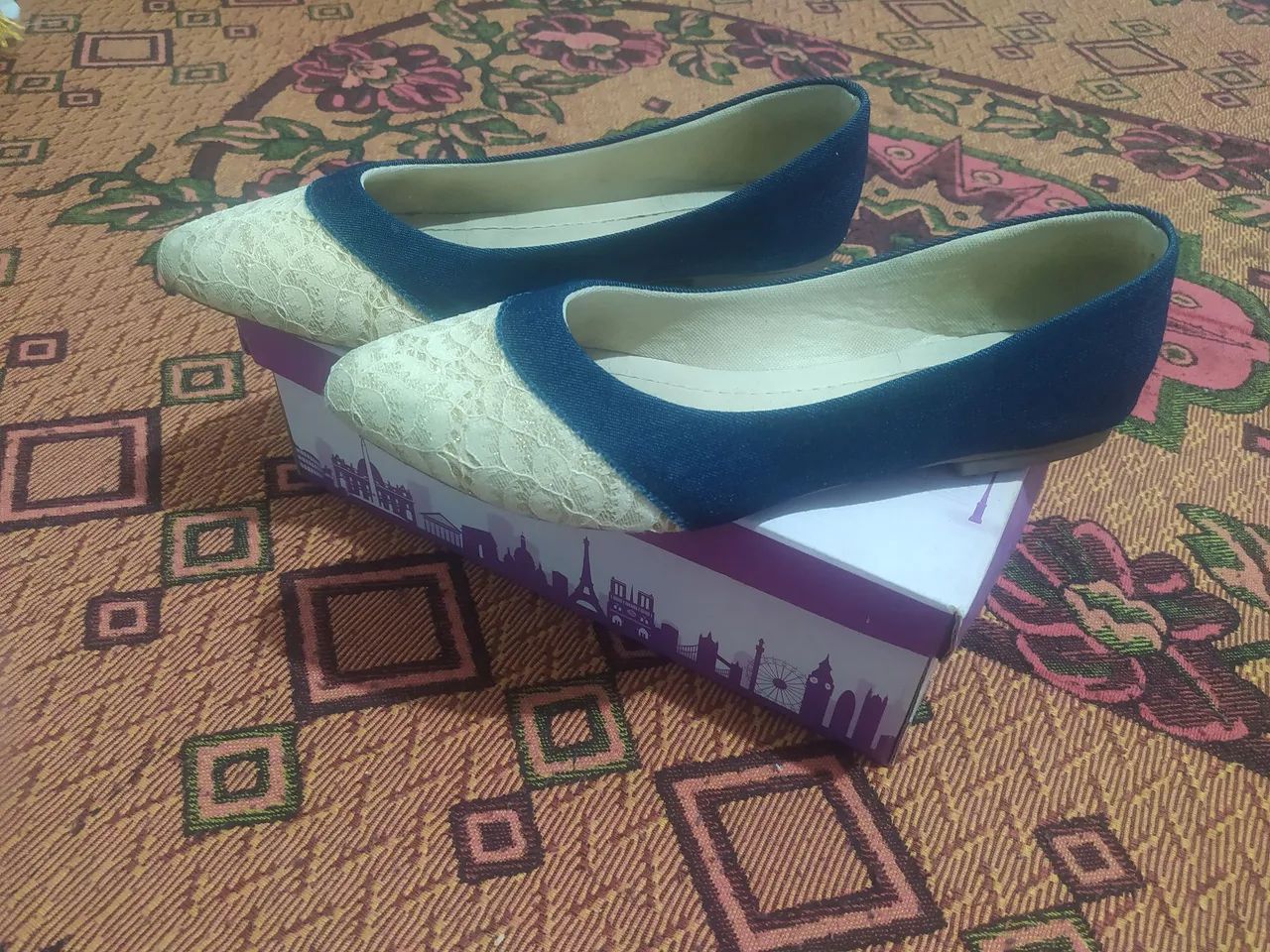 Sapatilha Feminina Azul e Bege - Foto 3