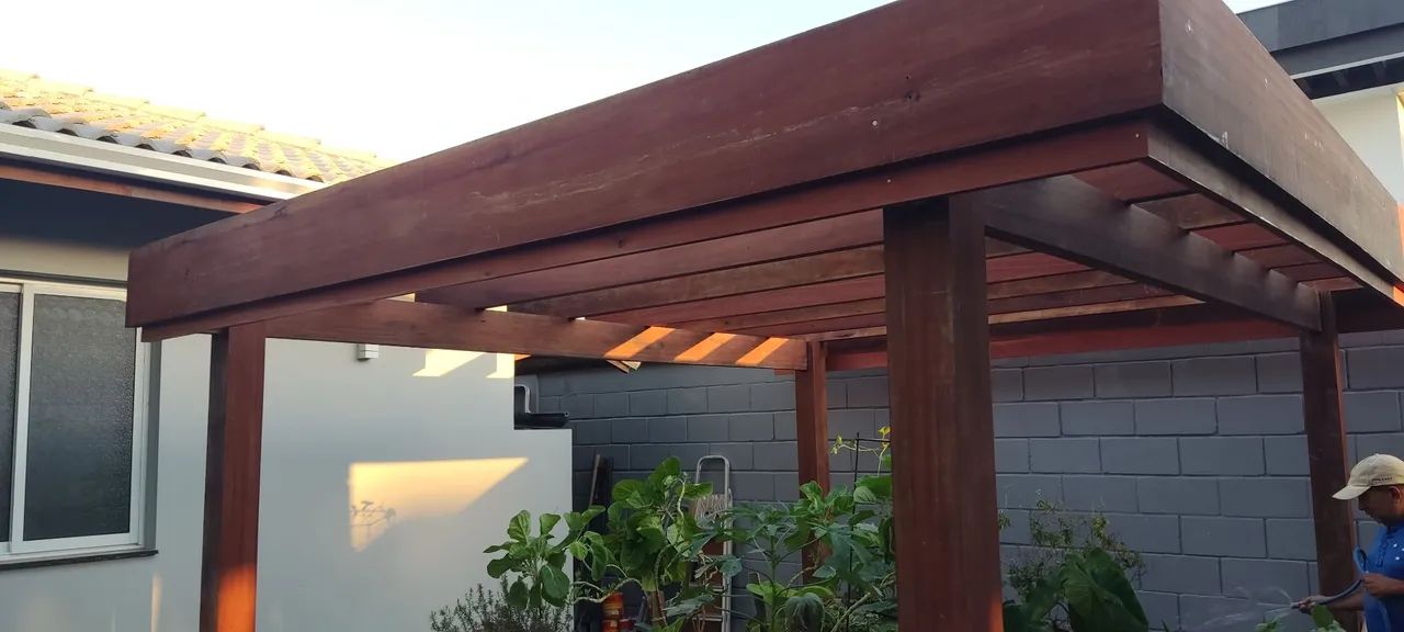 Pergolado para área externa e interna, fôrro de madeira  - Foto 3