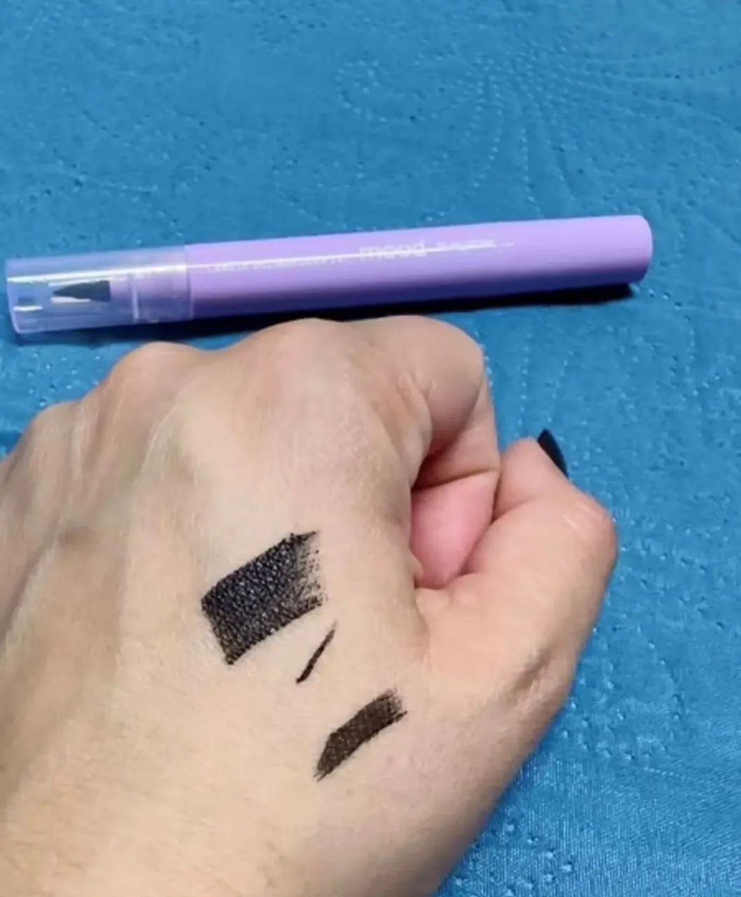 Delineadorpara Olhos - Caneta e Carimbo Ruby rose 2 em 1 - Foto 3
