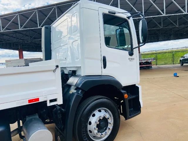 VOLKSWAGEN 17190 44.000KM ANO 2022 CARROCERIA  - Foto 4