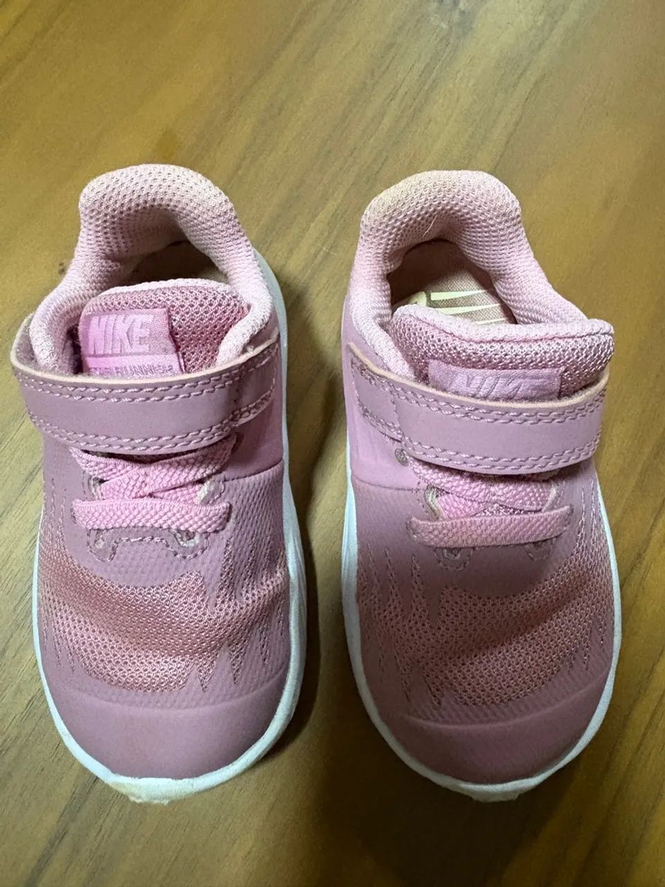 Tênis Nike Bebê Rosa - Tamanho 20