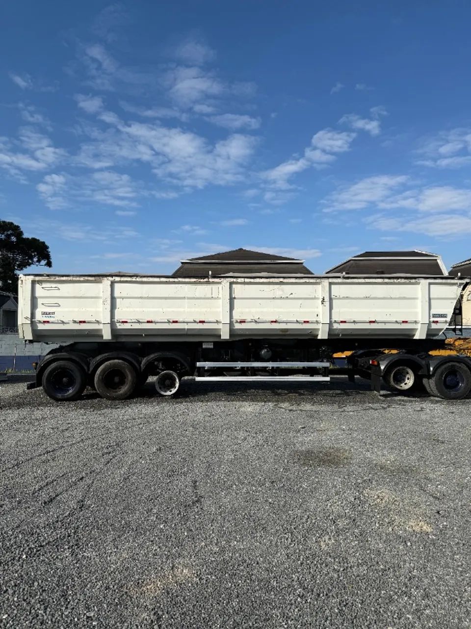 CARRETA BASCULANTE RANDON 2019 40M3 3 EIXOS - Foto 11