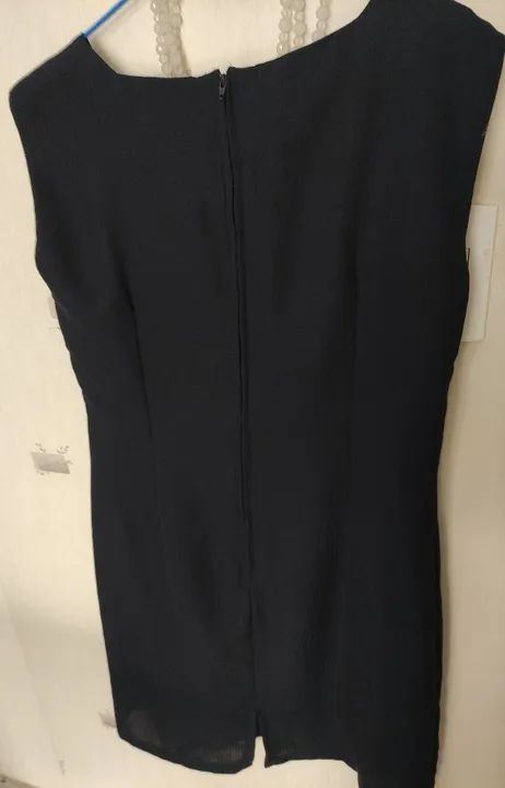 Vestido preto elegante - Foto 3