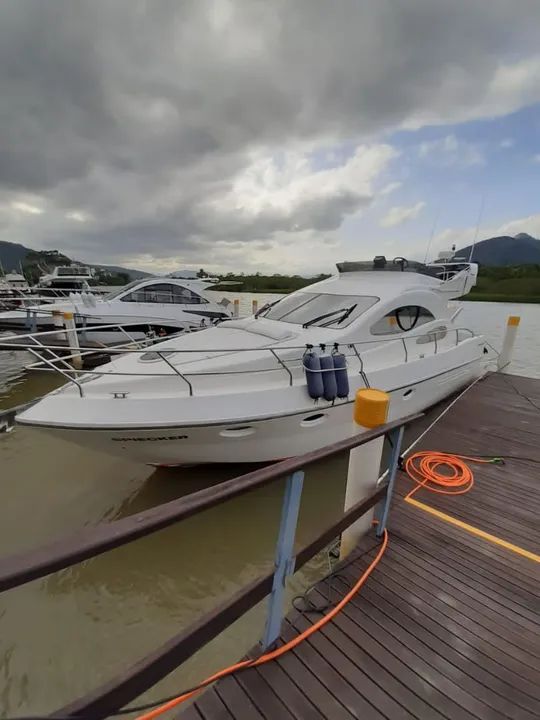 Lancha Azimut 38 Full