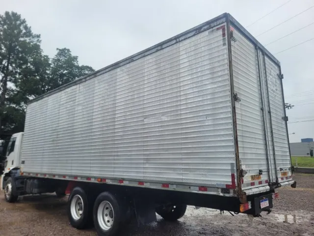 Ref 3080 Furgão para truck Marca Metalfort Ano 2009 No aluminio