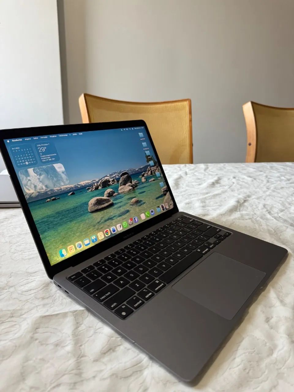 MacBook M1 256gb Prata