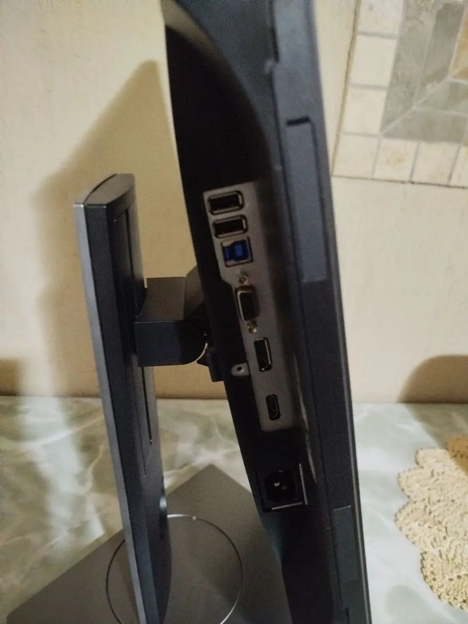 Monitor Dell modelo P 2018 HC - Foto 3