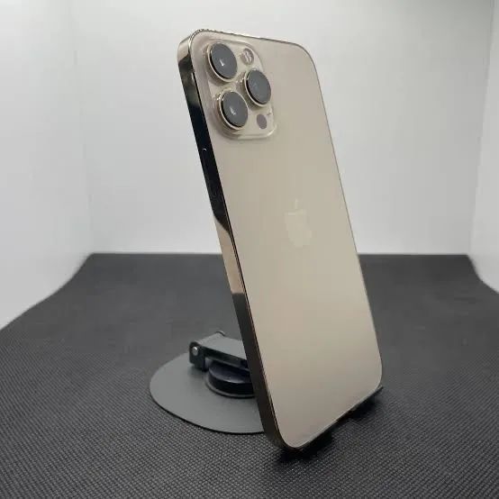 iPhone 13 Pro Max 256 gb - Celulares e Smartphones - Glória, Macaé