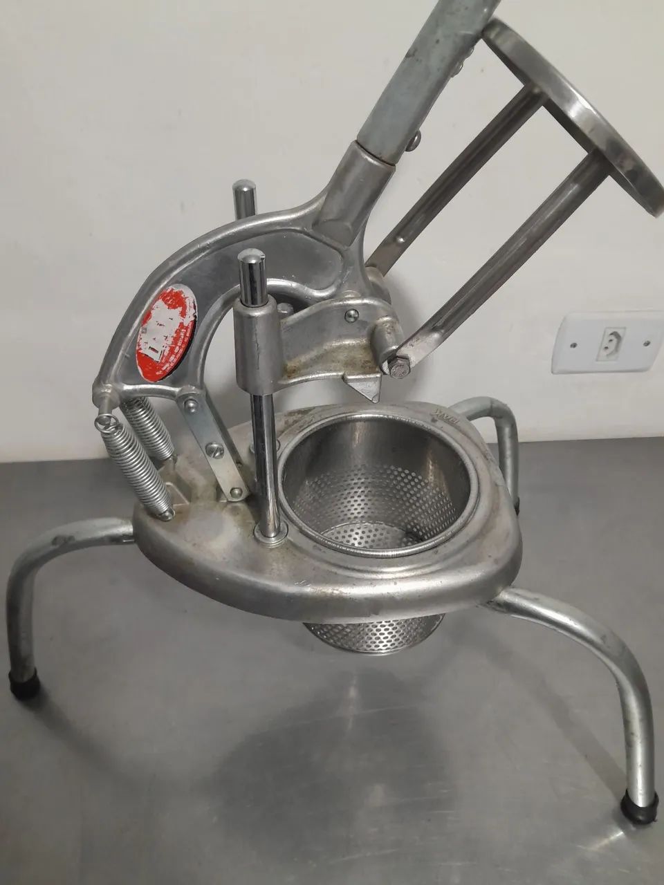 Espremedor de Batatas Profissional Dak Médio 69 cm