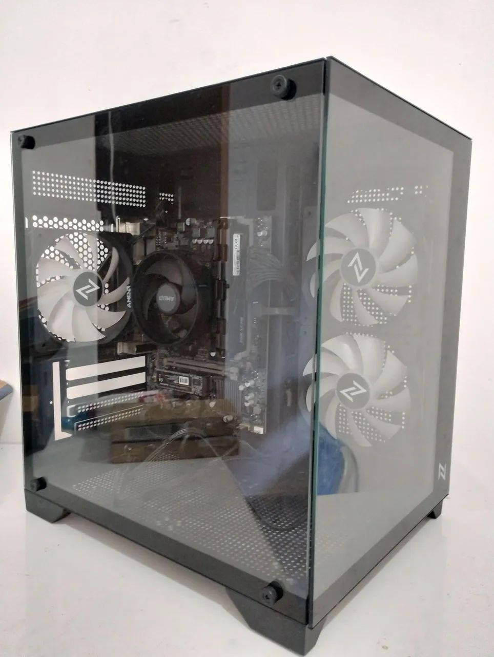 Pc gamer Ryzen 5 5609gt com 32gb Ram