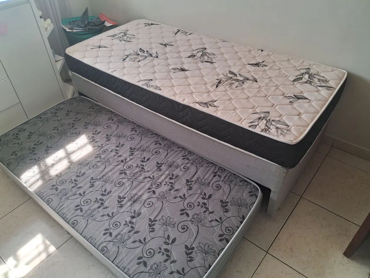 Cama Box Solteiro com Cama Auxiliar Semi-Nova com ColchãoD33!  - Foto 3