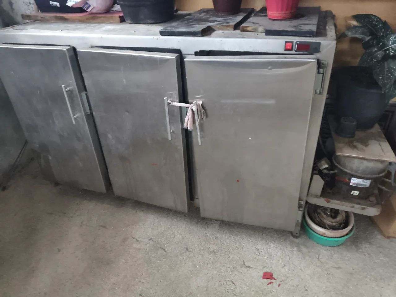 Freezer Horizontal com motor, venda no estado