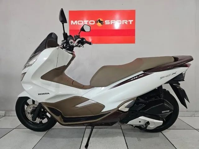 Honda PCX 150 Deluxe - Foto 5