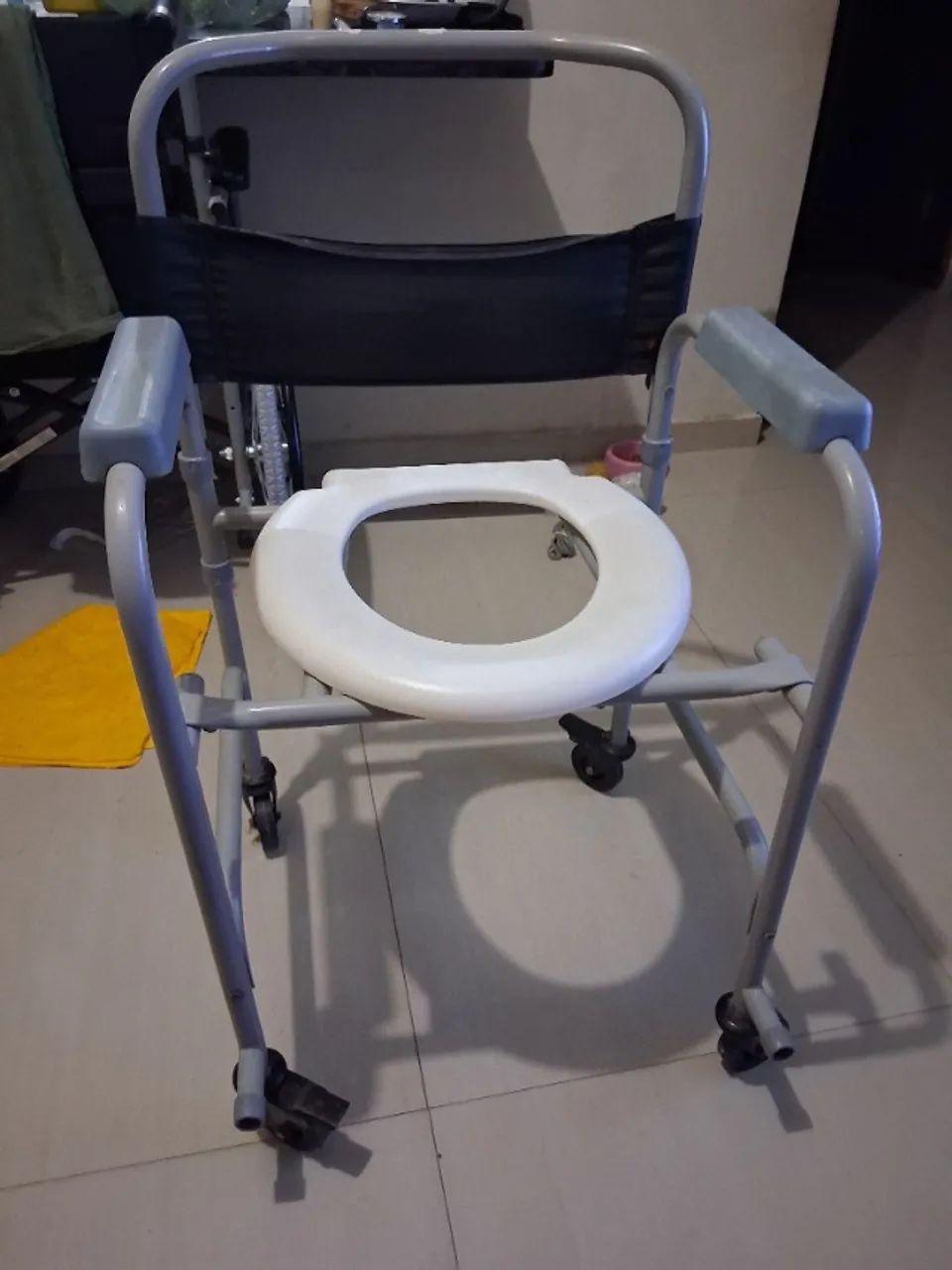Cadeira de banho  - Foto 2
