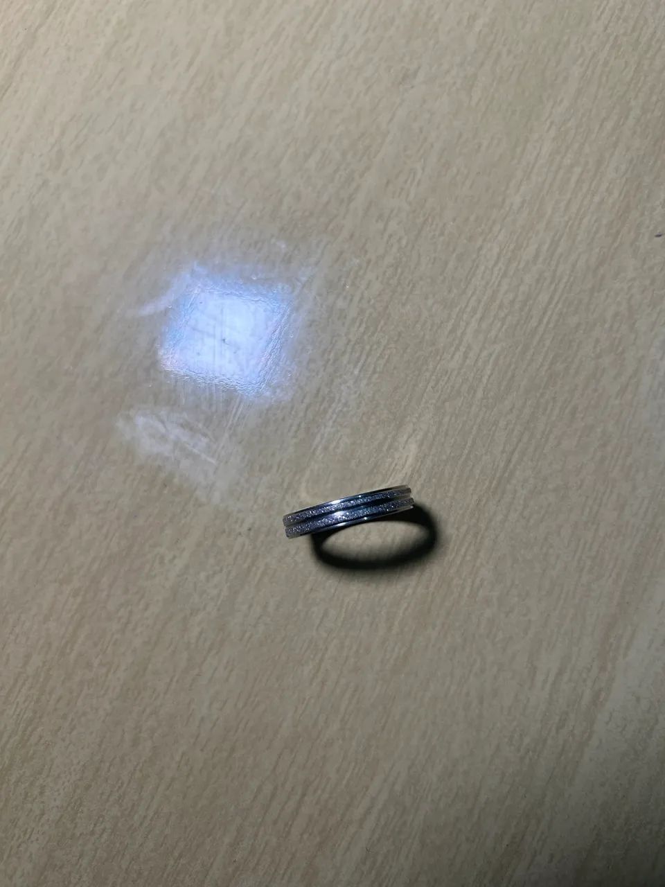 Anel aço inoxidável com brilhantes 18/19 - Foto 2