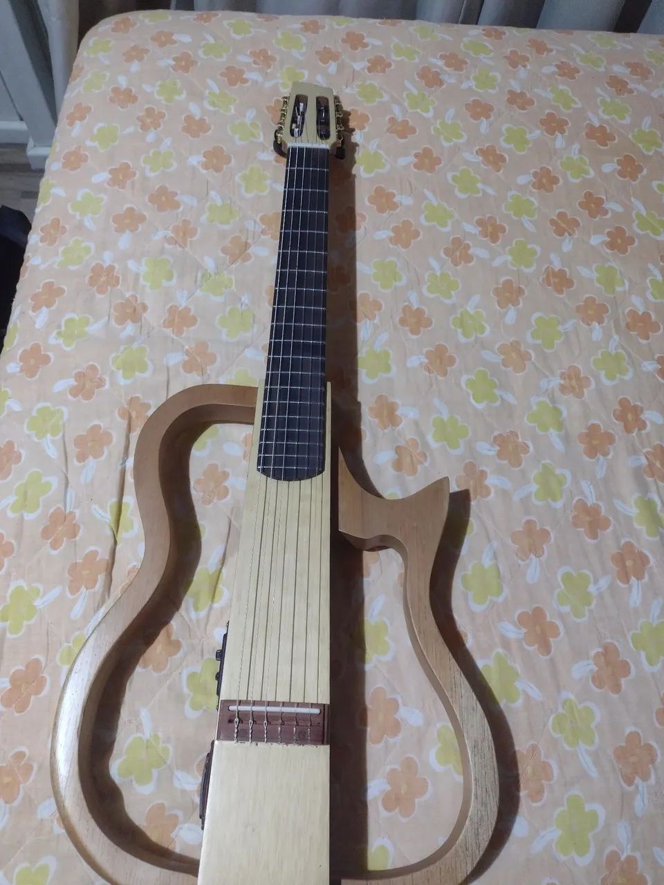 Violão vazado nylon 