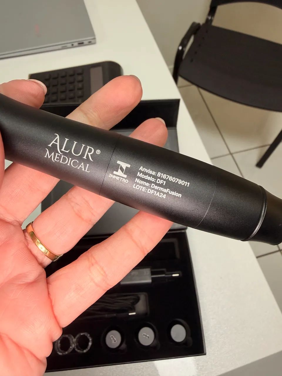Caneta microagulhamento infusão automática Alur - Foto 4