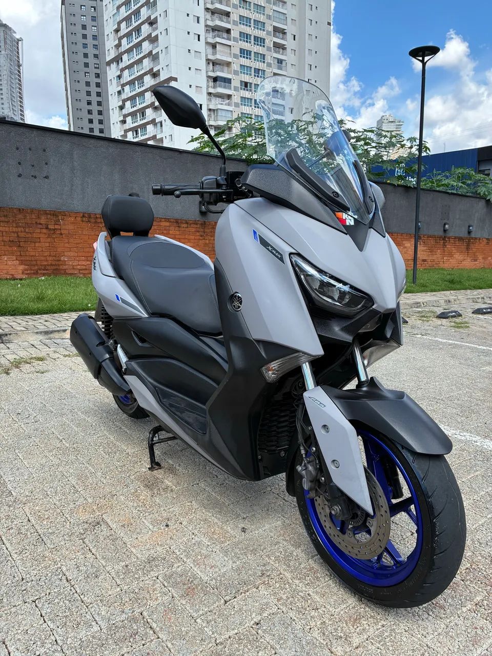 Xmax 250 - Foto 2