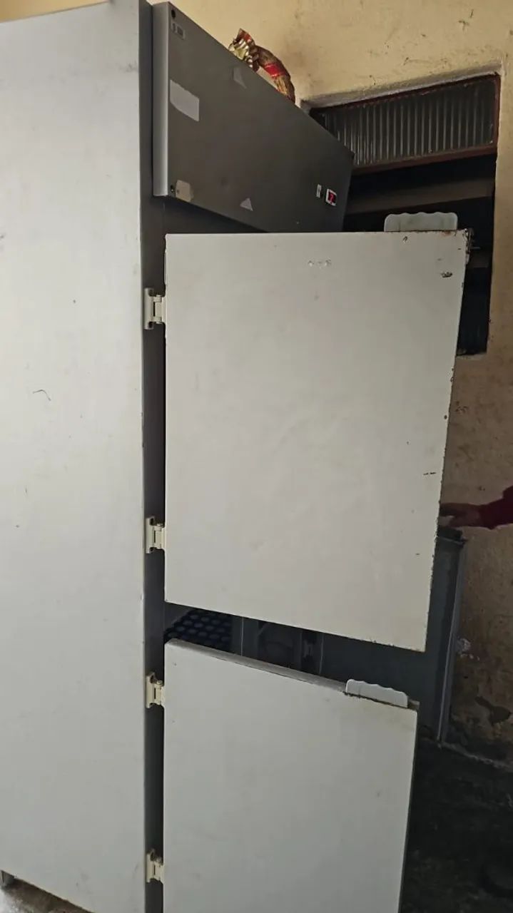 Refrigerador comercial 4 Portas. - Foto 3
