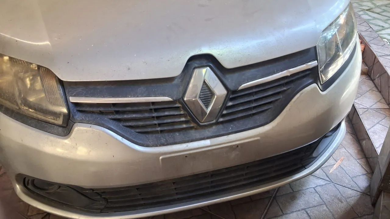 Renault Logan LOGAN Expression Hi-Flex 1.6 8V 4p 2014