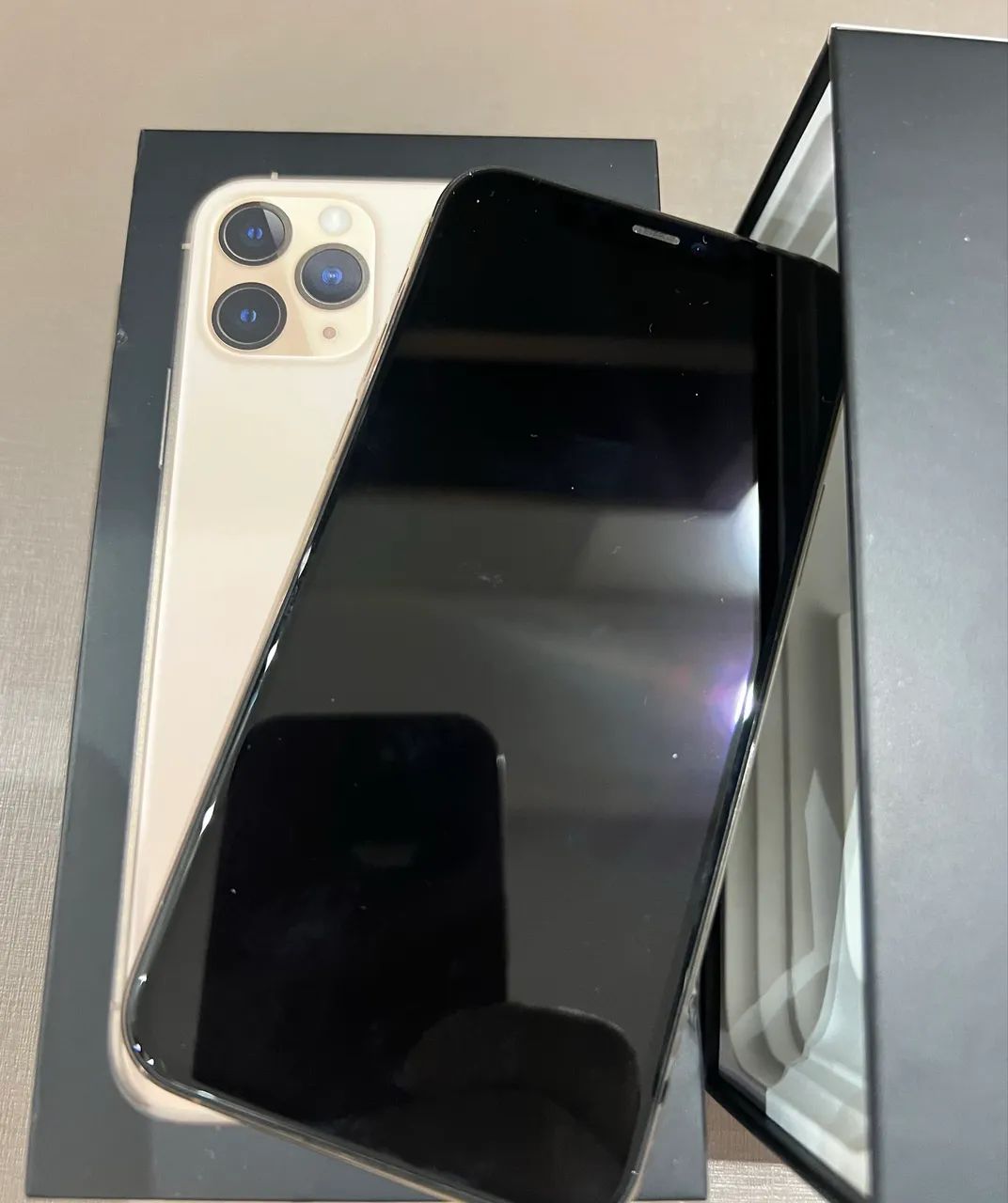 iPhone 11 Pro 512 - Foto 2