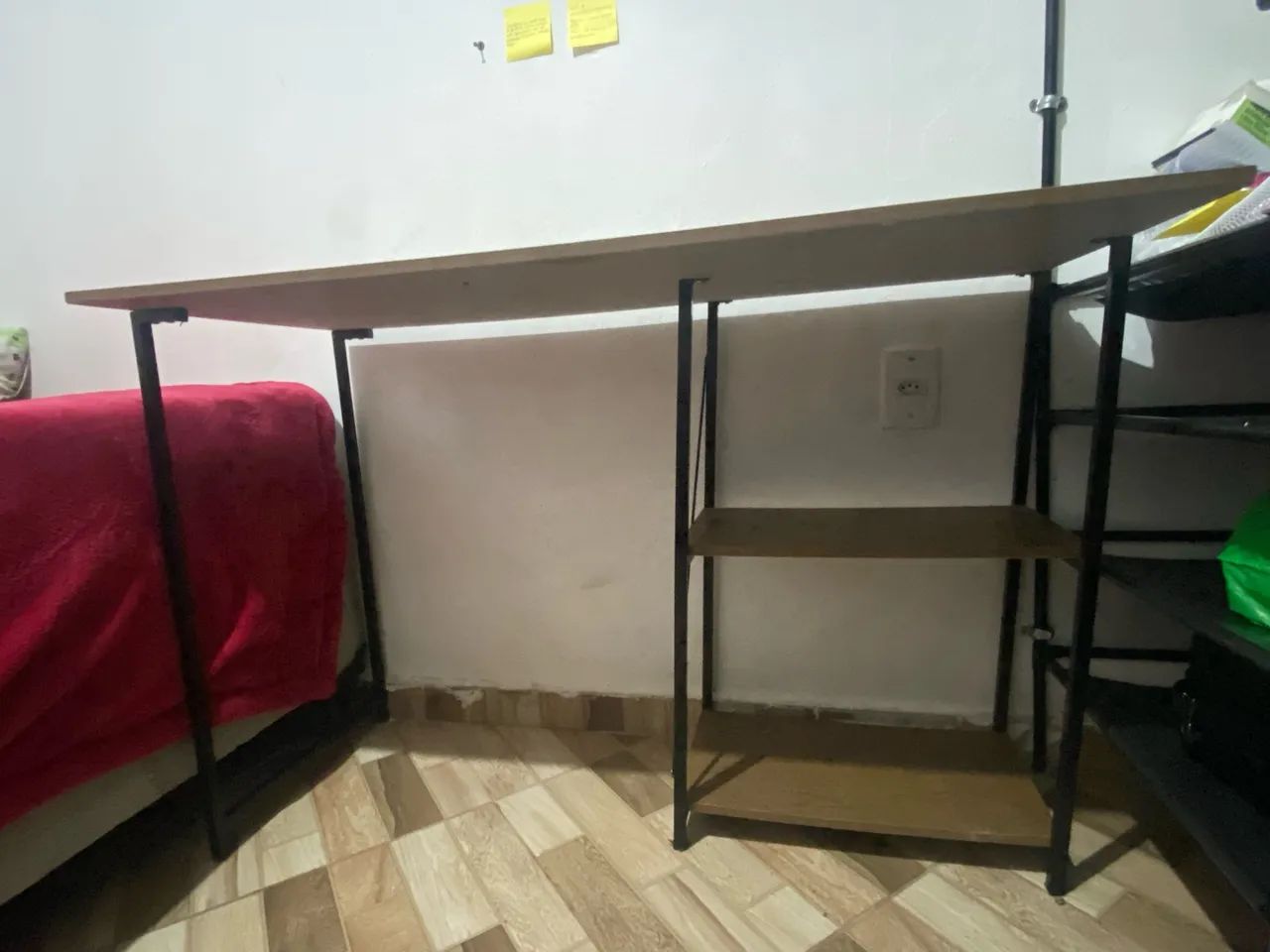 Mesa para estudos 