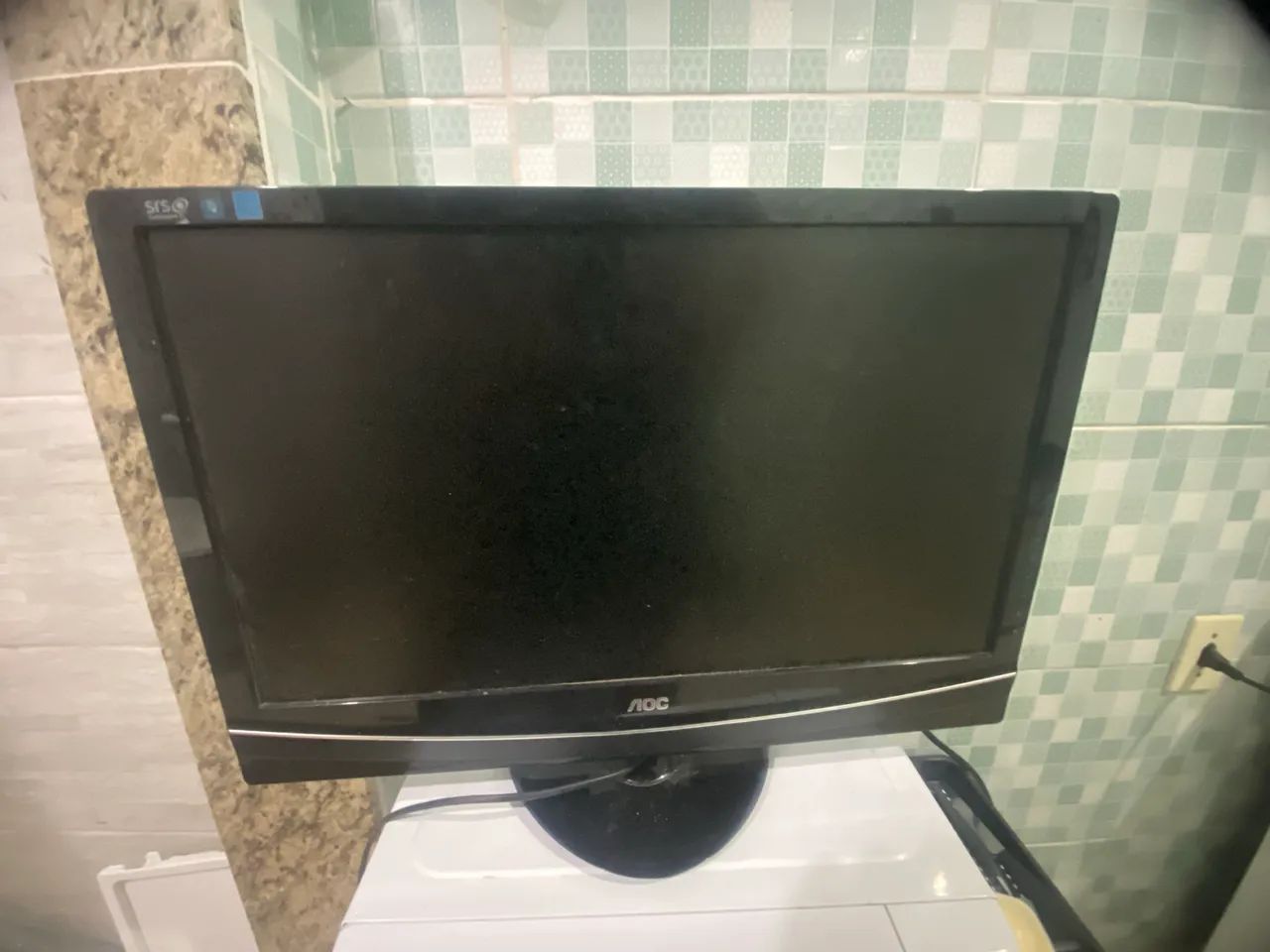 TELEVISÃO AOC DANIFICADO